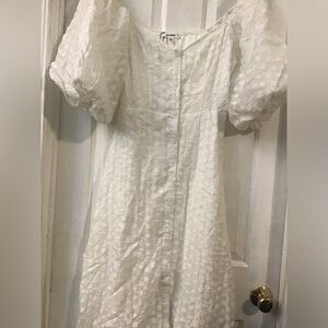 Elegant White Puff Sleeve Dress